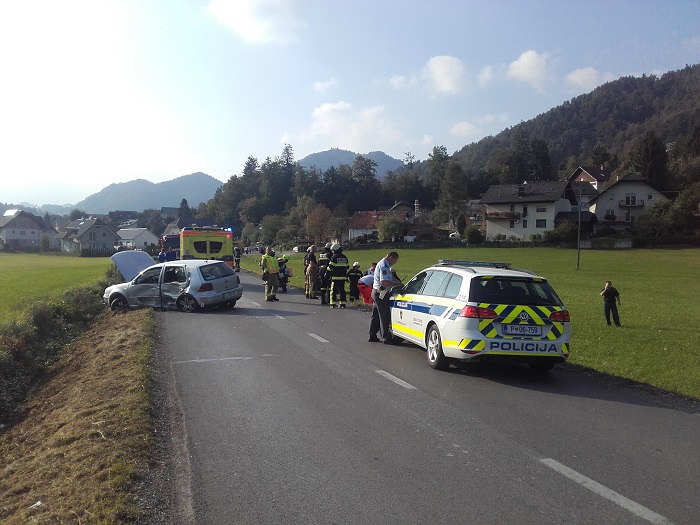 Prometna nesreča v Srednji vasi