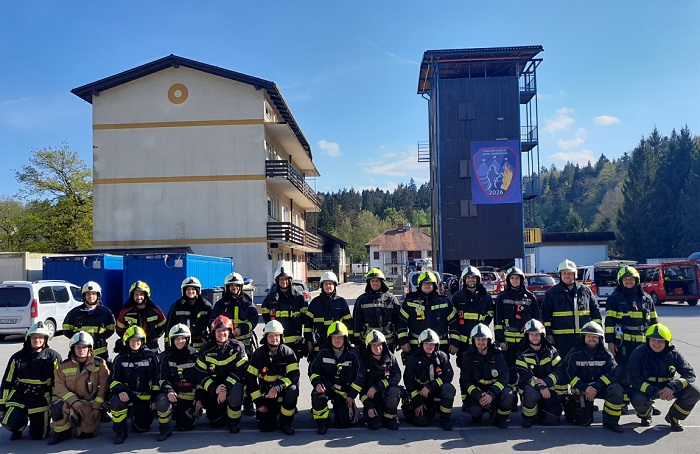 4 novi gasilski častniki