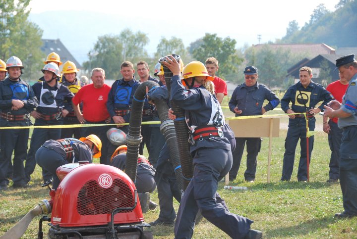 Člansko tekmovanje v gasilsko-športnih disciplinah uspešno izvedeno