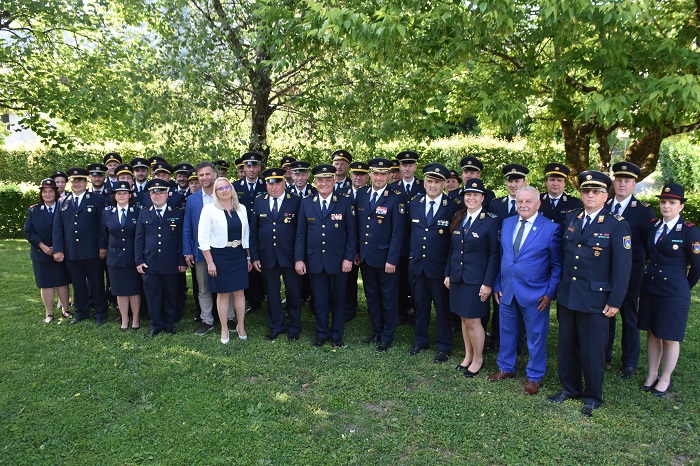 Vodstvo Gasilske zveze Slovenije na obisku v Polhovem Gradcu