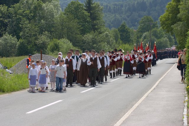 pgd_pg_120_let_parada175.jpg